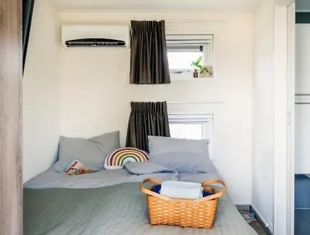 Holiday home Luxus Cube Meerblick Veluwemeer Am In Erster Reihe Hulshorst