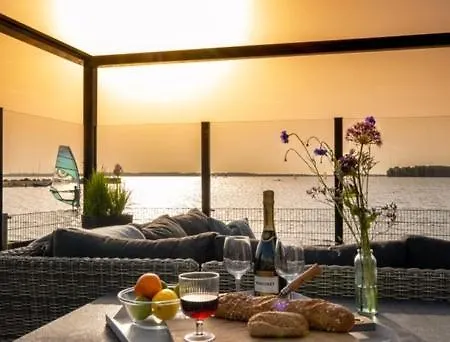 Feriehus Luxus Cube Meerblick Veluwemeer Am In Erster Reihe *